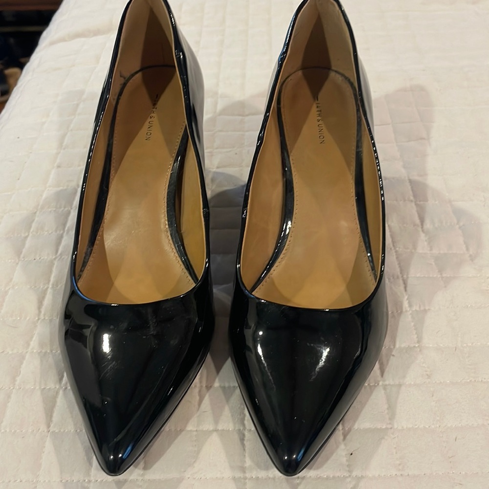 Black patten leather heels size 9 1/2